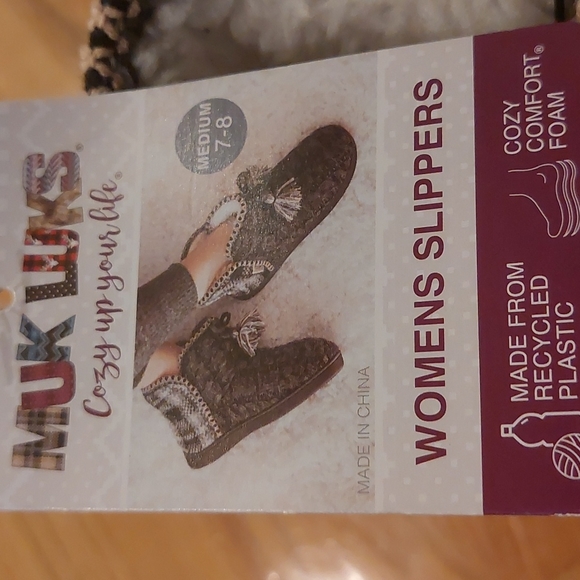 Muk Luks Slipper Booties - Picture 7 of 13